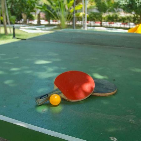 The Orchid Beach Resort @ Vip Chain Resort Ban Phe Esterno foto